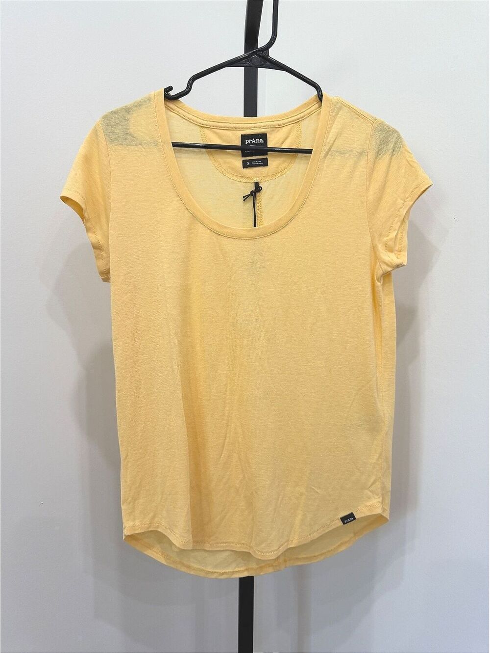 prAna Cozy Up Scoop Neck Tee in Sun Kissed Heather, Size Small